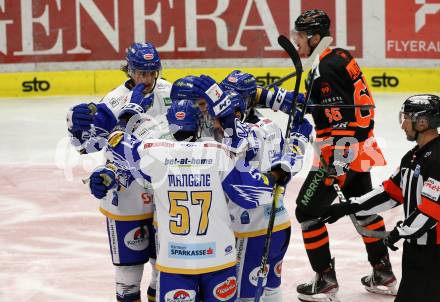 EBEL. Eishockey Bundesliga. VSV gegen Moser Medical Graz99ers.  Torjubel Chris Collins, , Sahir Gill, Matt Mangene, Raphael Wolf (VSV). Villach, am 11.10.2020.
Foto: Kuess
www.qspictures.net
---
pressefotos, pressefotografie, kuess, qs, qspictures, sport, bild, bilder, bilddatenbank