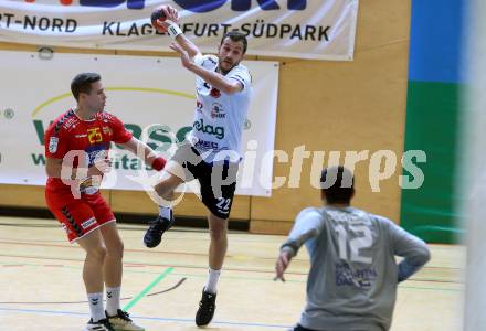 Handball. HLA. SC Kelag Ferlach gegen UHK Krems. Dean Pomorisac,  (Ferlach),Ivan Budalic  (Krems). Ferlach, am 9.10.2020.
Foto: Kuess
---
pressefotos, pressefotografie, kuess, qs, qspictures, sport, bild, bilder, bilddatenbank