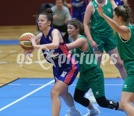 Basketball Damen Superliga 2020/2021. Grunddurchgang 2. Runde.  KOS Celovec Damen gegen UBSC-DBBC Graz. Anna Kowatsch (KOS Celovec),  Ajla Meskic (Graz). Klagenfurt, am 11.10.2020.
Foto: Kuess
www.qspictures.net

---
pressefotos, pressefotografie, kuess, qs, qspictures, sport, bild, bilder, bilddatenbank
