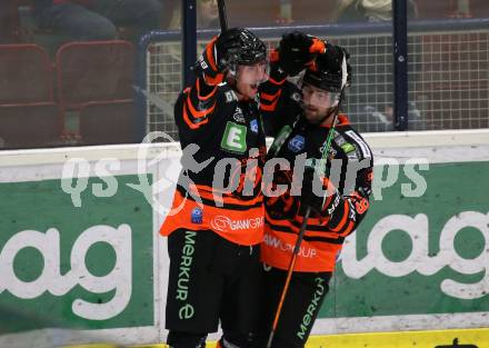 EBEL. Eishockey Bundesliga. VSV gegen Moser Medical Graz99ers.  Torjubel Adis Alagic, Joel Broda  (Graz). Villach, am 11.10.2020.
Foto: Kuess
www.qspictures.net
---
pressefotos, pressefotografie, kuess, qs, qspictures, sport, bild, bilder, bilddatenbank