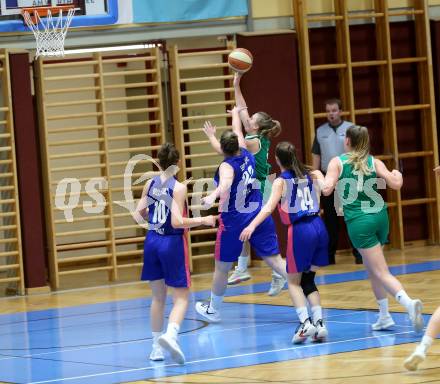 Basketball Damen Superliga 2020/2021. Grunddurchgang 2. Runde.  KOS Celovec Damen gegen UBSC-DBBC Graz. Monika Ristic, Nikolina Sofric (KOS Celovec), Ajla Meskic, Amira Bajric, Lejla Meskic (Graz). Klagenfurt, am 11.10.2020.
Foto: Kuess
www.qspictures.net

---
pressefotos, pressefotografie, kuess, qs, qspictures, sport, bild, bilder, bilddatenbank