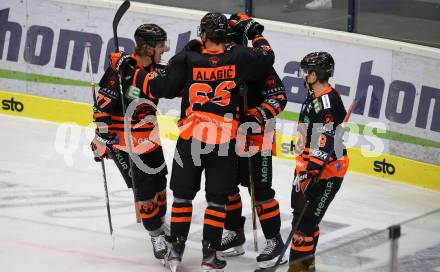 EBEL. Eishockey Bundesliga. VSV gegen Moser Medical Graz99ers. Torjubel Samuel Hunter Fejes, Adis Alagic, Philipp Lindner, Parker MacKay  (Graz). Villach, am 11.10.2020.
Foto: Kuess
www.qspictures.net
---
pressefotos, pressefotografie, kuess, qs, qspictures, sport, bild, bilder, bilddatenbank