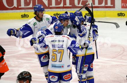 EBEL. Eishockey Bundesliga. VSV gegen Moser Medical Graz99ers.  Torjubel Chris Collins, , Sahir Gill, Matt Mangene, Raphael Wolf (VSV). Villach, am 11.10.2020.
Foto: Kuess
www.qspictures.net
---
pressefotos, pressefotografie, kuess, qs, qspictures, sport, bild, bilder, bilddatenbank
