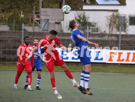 Fussball. 2. Klasse A. Spittal/Drau 1b gegen Ainet.  Max Steinthaler (Spittal),    Mathias Jost (Ainet). Spittal, 10.10.2020.
Foto: Kuess
---
pressefotos, pressefotografie, kuess, qs, qspictures, sport, bild, bilder, bilddatenbank