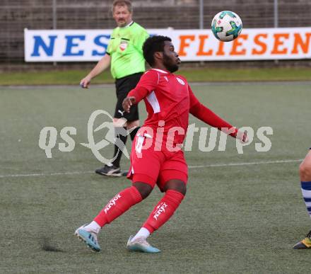 Fussball. 2. Klasse A. Spittal/Drau 1b gegen Ainet. Rashidi Mohamed Udikaluka  (Spittal). Spittal, 10.10.2020.
Foto: Kuess
---
pressefotos, pressefotografie, kuess, qs, qspictures, sport, bild, bilder, bilddatenbank