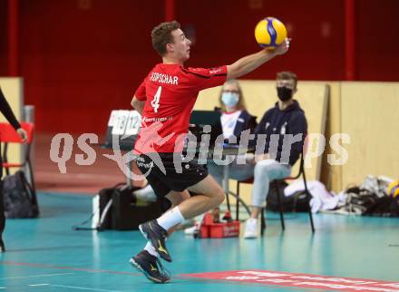 Volleyball Bundesliga. Woerthersee Loewen gegen UVC Ried. KOPSCHAR Arwin (Woerthersee Loewen).  Klagenfurt, am 7.11.2020.
Foto: Kuess
---
pressefotos, pressefotografie, kuess, qs, qspictures, sport, bild, bilder, bilddatenbank