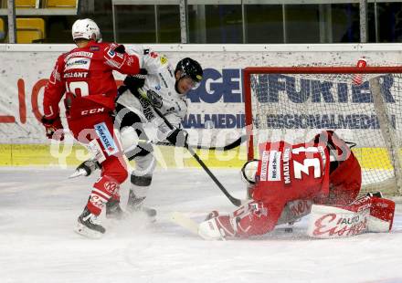 EBEL. Eishockey Bundesliga. KAC gegen	Dornbirn Bulldogs. Thomas Vallant, David Madlener,  (KAC), Emilio Romig (Dornbirn). Klagenfurt, am 9.11.2020.
Foto: Kuess
www.qspictures.net

---
pressefotos, pressefotografie, kuess, qs, qspictures, sport, bild, bilder, bilddatenbank