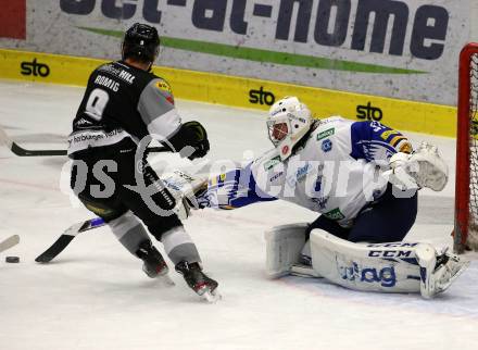 EBEL. Eishockey Bundesliga. VSV gegen Dornbirn Bulldogs.  Kristers Gudlevskis, (VSV), Emilio Romig  (Dornbirn). Villach, am 10.11.2020.
Foto: Kuess
www.qspictures.net
---
pressefotos, pressefotografie, kuess, qs, qspictures, sport, bild, bilder, bilddatenbank