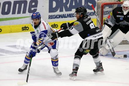 EBEL. Eishockey Bundesliga. VSV gegen Dornbirn Bulldogs.  Sahir Gill,  (VSV), Ramon Schnetzer (Dornbirn). Villach, am 10.11.2020.
Foto: Kuess
www.qspictures.net
---
pressefotos, pressefotografie, kuess, qs, qspictures, sport, bild, bilder, bilddatenbank