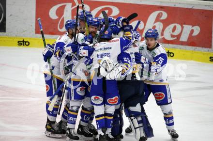 EBEL. Eishockey Bundesliga. VSV gegen Dornbirn Bulldogs.  Jubel (VSV). Villach, am 10.11.2020.
Foto: Kuess
www.qspictures.net
---
pressefotos, pressefotografie, kuess, qs, qspictures, sport, bild, bilder, bilddatenbank