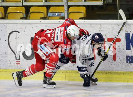 EBEL. Eishockey Bundesliga. KAC gegen	Hydro Fehervar AV 19.  Kele Steffler, (KAC), Csanad Erdely  (Alba Volan). Klagenfurt, am 12.11.2020.
Foto: Kuess
www.qspictures.net

---
pressefotos, pressefotografie, kuess, qs, qspictures, sport, bild, bilder, bilddatenbank