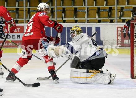 EBEL. Eishockey Bundesliga. KAC gegen	Hydro Fehervar AV 19. Manuel Ganahl,  (KAC), Jaroslav Janus (Alba Volan). Klagenfurt, am 12.11.2020.
Foto: Kuess
www.qspictures.net

---
pressefotos, pressefotografie, kuess, qs, qspictures, sport, bild, bilder, bilddatenbank