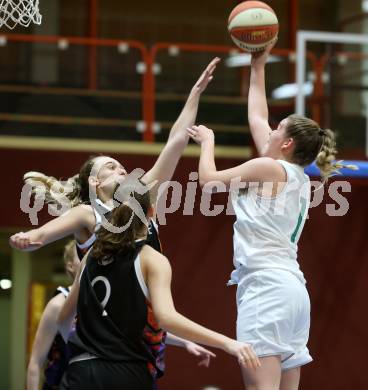 Basketball Damen Superliga 2020/2021. Grunddurchgang 5. Runde.  KOS Celovec Damen gegen Vienna United PSV Capricorns. Nikolina Sofric, (KOS Celovec), Bettina Kunz (Vienna). Klagenfurt, am 14.11.2020.
Foto: Kuess
www.qspictures.net

---
pressefotos, pressefotografie, kuess, qs, qspictures, sport, bild, bilder, bilddatenbank