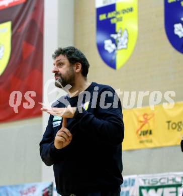 Volleyball. CEV Cup. SK Zadruga Aich/Dob gegen VK Dukla Liberec (CZE).   Trainer Matjaz Hafner (Aich/Dob). Bleiburg, am 18.11.2020.
Foto: Kuess
www.qspictures.net
---
pressefotos, pressefotografie, kuess, qs, qspictures, sport, bild, bilder, bilddatenbank