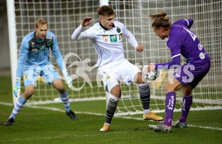 Fussball 2. Liga. SK Austria Klagenfurt gegen FC Wacker Innsbruck.  Patrick Greil (Klagenfurt), Darijo Grujcic (Innsbruck). Klagenfurt, am 20.11.2020.
Foto: Kuess
www.qspictures.net
---
pressefotos, pressefotografie, kuess, qs, qspictures, sport, bild, bilder, bilddatenbank