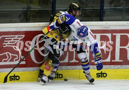 EBEL. Eishockey Bundesliga. VSV gegen spusu Vienna Capitals.  Felix Maxa,  (VSV), Benjamin Nissner  (Vienna). Villach, am 21.11.2020.
Foto: Kuess
www.qspictures.net
---
pressefotos, pressefotografie, kuess, qs, qspictures, sport, bild, bilder, bilddatenbank