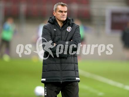 Fussball 2. Liga. SK Austria Klagenfurt gegen FC Wacker Innsbruck.  Trainer Robert Micheu (Klagenfurt). Klagenfurt, am 20.11.2020.
Foto: Kuess
www.qspictures.net
---
pressefotos, pressefotografie, kuess, qs, qspictures, sport, bild, bilder, bilddatenbank