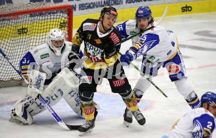 EBEL. Eishockey Bundesliga. VSV gegen spusu Vienna Capitals.  Kristers Gudlevskis, Raphael Wolf,  (VSV), Graham McPhee (Vienna). Villach, am 21.11.2020.
Foto: Kuess
www.qspictures.net
---
pressefotos, pressefotografie, kuess, qs, qspictures, sport, bild, bilder, bilddatenbank