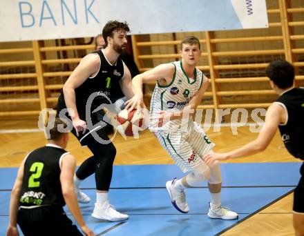 Basketball Zweite Liga 2020/2021. Grunddurchgang 8. Runde. KOS Celovec gegen Basket Flames. Jernej Heine Andolsek (KOS Celovec), Ben Seipt (Basket Flames). Klagenfurt, am 22.11.2020.
Foto: Kuess
www.qspictures.net

---
pressefotos, pressefotografie, kuess, qs, qspictures, sport, bild, bilder, bilddatenbank