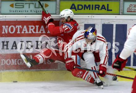 EBEL. Eishockey Bundesliga. KAC gegen	EC Red Bull Salzburg. Manuel Geier,  (KAC), Yannic Pilloni (Salzburg). Klagenfurt, am 22.11.2020.
Foto: Kuess
www.qspictures.net

---
pressefotos, pressefotografie, kuess, qs, qspictures, sport, bild, bilder, bilddatenbank