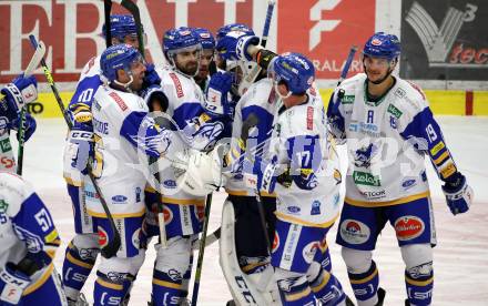 EBEL. Eishockey Bundesliga. VSV gegen EC Red Bull Salzburg.  Jubel  (VSV). Villach, am 25.11.2020.
Foto: Kuess
www.qspictures.net
---
pressefotos, pressefotografie, kuess, qs, qspictures, sport, bild, bilder, bilddatenbank