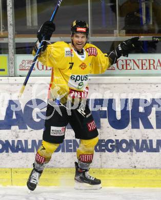 EBEL. Eishockey Bundesliga. KAC gegen	spusu Vienna Capitals. Torjubel Colin Campbell  (Vienna). Klagenfurt, am 29.11.2020.
Foto: Kuess
www.qspictures.net

---
pressefotos, pressefotografie, kuess, qs, qspictures, sport, bild, bilder, bilddatenbank