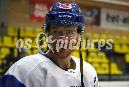 EBEL. Eishockey Bundesliga. VSV gegen KAC.  Michael Raffl (VSV). Villach, am 1.12.2020.
Foto: Kuess
www.qspictures.net
---
pressefotos, pressefotografie, kuess, qs, qspictures, sport, bild, bilder, bilddatenbank