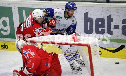 EBEL. Eishockey Bundesliga. VSV gegen KAC.  Michael Raffl, (VSV), Thomas Vallant  (KAC). Villach, am 1.12.2020.
Foto: Kuess
www.qspictures.net
---
pressefotos, pressefotografie, kuess, qs, qspictures, sport, bild, bilder, bilddatenbank