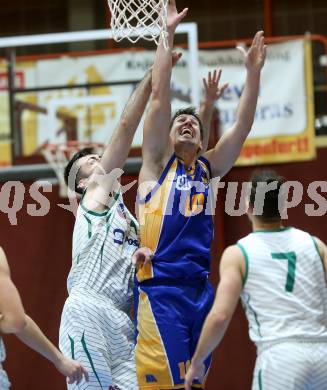 Basketball Zweite Liga 2020/2021. Grunddurchgang 10. Runde. KOS Celovec gegen BBU Salzburg. Marin Sliskovic (KOS Celovec), Guillermo SÃ¡nchez Daza  (BBU Salzburg). Klagenfurt, am 5.12.2020.
Foto: Kuess
www.qspictures.net

---
pressefotos, pressefotografie, kuess, qs, qspictures, sport, bild, bilder, bilddatenbank