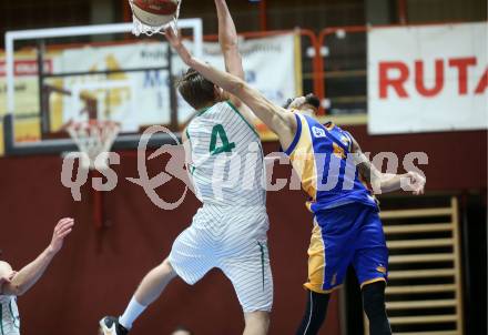 Basketball Zweite Liga 2020/2021. Grunddurchgang 10. Runde. KOS Celovec gegen BBU Salzburg. Samuel Seher (KOS Celovec), Adrian Mitchell  (BBU Salzburg). Klagenfurt, am 5.12.2020.
Foto: Kuess
www.qspictures.net

---
pressefotos, pressefotografie, kuess, qs, qspictures, sport, bild, bilder, bilddatenbank