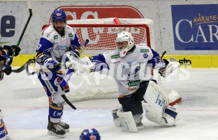 EBEL. Eishockey Bundesliga. VSV gegen Black Wings LINZ 1992.  Matt Mangene, Kristers Gudlevskis (VSV). Villach, am 6.12.2020.
Foto: Kuess
www.qspictures.net
---
pressefotos, pressefotografie, kuess, qs, qspictures, sport, bild, bilder, bilddatenbank