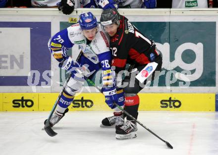 EBEL. Eishockey Bundesliga. VSV gegen Bratislava Capitals.  Felix Maxa,  (VSV), Adam Bezak (Bratislava). Villach, am 8.12.2020.
Foto: Kuess
www.qspictures.net
---
pressefotos, pressefotografie, kuess, qs, qspictures, sport, bild, bilder, bilddatenbank