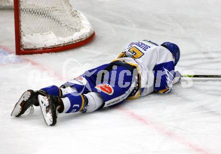 EBEL. Eishockey Bundesliga. VSV gegen Bratislava Capitals. Matt Mangene  (VSV). Villach, am 8.12.2020.
Foto: Kuess
www.qspictures.net
---
pressefotos, pressefotografie, kuess, qs, qspictures, sport, bild, bilder, bilddatenbank