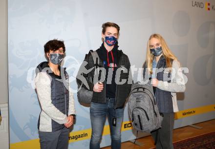 Kaernten Sport. Package Uebergabe.  Nadine Weratschnig (Wildwassersport, Kanu) Lukas Pullnig (Leichtathletik), Katharina Sadnik (Radsport). KLagenfurt, am 10.12.2020.
Foto: Kuess
---
pressefotos, pressefotografie, kuess, qs, qspictures, sport, bild, bilder, bilddatenbank
