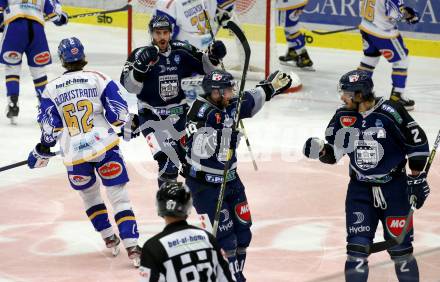 EBEL. Eishockey Bundesliga. VSV gegen Hydro Fehervar AV 19.  Torjubel Bence Stipsicz, Istvan Bartalis, Michael Caruso  (Alba Volan). Villach, am 10.12.2020.
Foto: Kuess
www.qspictures.net
---
pressefotos, pressefotografie, kuess, qs, qspictures, sport, bild, bilder, bilddatenbank