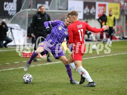 Fussball 2. Liga. SK Austria Klagenfurt gegen  FC Liefering. Patrick Greil (Klagenfurt), Nikola Stosic (Liefering). Klagenfurt, am 13.12.2020.
Foto: Kuess
www.qspictures.net
---
pressefotos, pressefotografie, kuess, qs, qspictures, sport, bild, bilder, bilddatenbank