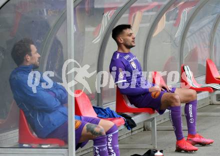 Fussball 2. Liga. SK Austria Klagenfurt gegen  FC Liefering.  Philipp Huetter, Darijo Pecirep (Klagenfurt), (Liefering). Klagenfurt, am 13.12.2020.
Foto: Kuess
www.qspictures.net
---
pressefotos, pressefotografie, kuess, qs, qspictures, sport, bild, bilder, bilddatenbank