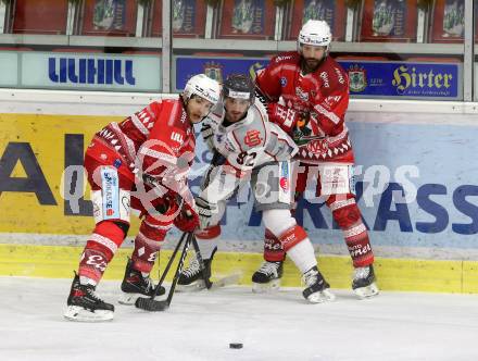 EBEL. Eishockey Bundesliga. KAC gegen	spusu Bratislava Capitals.  Manuel Ganahl , Thomas Koch (KAC), Higgs Brock (Bratislava). Klagenfurt, am 13.12.2020.
Foto: Kuess
www.qspictures.net

---
pressefotos, pressefotografie, kuess, qs, qspictures, sport, bild, bilder, bilddatenbank
