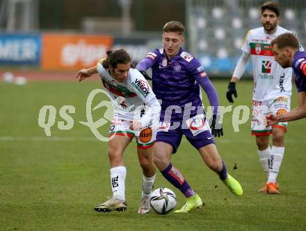 Fussball. Bundesliga. RZ Pellets WAC gegen FK Austria Wien. Matthaeus Taferner   (WAC),   Aleksandar Jukic (Wien). Wolfsberg, am 13.12.2020.
Foto: Kuess
www.qspictures.net

---
pressefotos, pressefotografie, kuess, qs, qspictures, sport, bild, bilder, bilddatenbank
