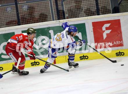 EBEL. Eishockey Bundesliga. VSV gegen HCB Suedtirol Alperia.  Ulmer Martin (VSV), Pitschieler Simon (Bozen). Villach, am 22.12.2020.
Foto: Kuess
www.qspictures.net
---
pressefotos, pressefotografie, kuess, qs, qspictures, sport, bild, bilder, bilddatenbank