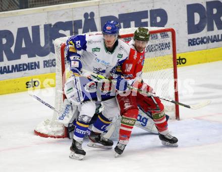 EBEL. Eishockey Bundesliga. VSV gegen HCB Suedtirol Alperia.  Wolf Raphael (VSV),  Bernard Anton (Bozen). Villach, am 22.12.2020.
Foto: Kuess
www.qspictures.net
---
pressefotos, pressefotografie, kuess, qs, qspictures, sport, bild, bilder, bilddatenbank