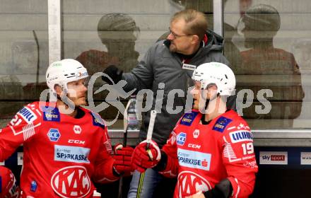 EBEL. Eishockey Bundesliga. VSV gegen KAC.  Jubel Trainer Petri Matikainen  (KAC). Villach, am 28.12.2020.
Foto: Kuess
www.qspictures.net
---
pressefotos, pressefotografie, kuess, qs, qspictures, sport, bild, bilder, bilddatenbank