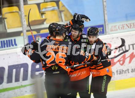 EBEL. Eishockey Bundesliga. KAC gegen	spusu Moser Medical Graz99ers.  Torjubel Fejes Samuel Hunter, Moderer Kevin, Grafenthin Dominik (Graz). Klagenfurt, am 30.12.2020.
Foto: Kuess
www.qspictures.net

---
pressefotos, pressefotografie, kuess, qs, qspictures, sport, bild, bilder, bilddatenbank
