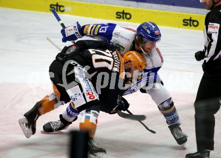 EBEL. Eishockey Bundesliga. VSV gegen Black Wings 1992 Linz.  Chris Collins,  (VSV), Will Pelletier (Linz). Villach, am 30.12.2020.
Foto: Kuess
www.qspictures.net
---
pressefotos, pressefotografie, kuess, qs, qspictures, sport, bild, bilder, bilddatenbank