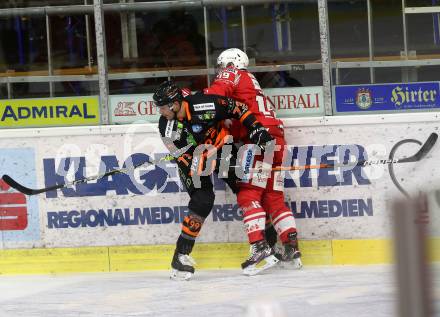 EBEL. Eishockey Bundesliga. KAC gegen	spusu Moser Medical Graz99ers.  Geier Stefan (KAC), Altmann Mario (Graz). Klagenfurt, am 30.12.2020.
Foto: Kuess
www.qspictures.net

---
pressefotos, pressefotografie, kuess, qs, qspictures, sport, bild, bilder, bilddatenbank
