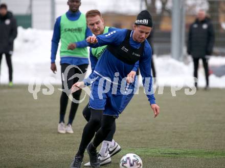 Fussball 2. Liga. Austria Klagenfurt.  Markus Rusek, Patrick Greil. Klagenfurt, am 4.1.2021.
Foto: Kuess
www.qspictures.net
---
pressefotos, pressefotografie, kuess, qs, qspictures, sport, bild, bilder, bilddatenbank