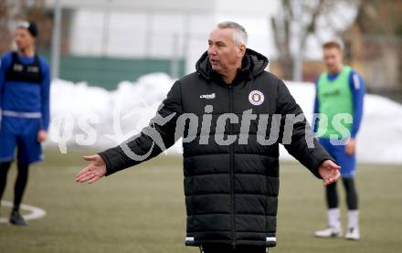 Fussball 2. Liga. Austria Klagenfurt.  Trainer Peter Pacult. Klagenfurt, am 4.1.2021.
Foto: Kuess
www.qspictures.net
---
pressefotos, pressefotografie, kuess, qs, qspictures, sport, bild, bilder, bilddatenbank