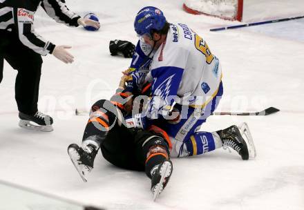EBEL. Eishockey Bundesliga. VSV gegen Moser Medical Graz99ers. Caron Jordan,  (VSV), Charles Dodero   (Graz). Villach, am 5.1.2021.
Foto: Kuess
www.qspictures.net
---
pressefotos, pressefotografie, kuess, qs, qspictures, sport, bild, bilder, bilddatenbank