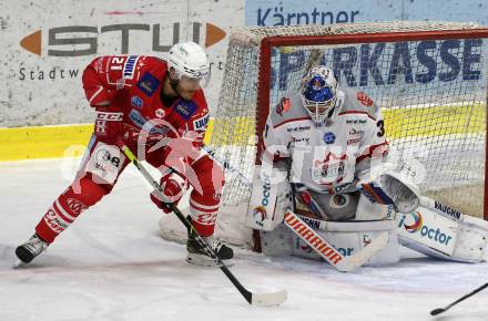EBEL. Eishockey Bundesliga. KAC gegen	Bratislava Capitals. Manuel Geier, (KAC), Jared Coreau  (Bratislava). Klagenfurt, am 10.1.2021.
Foto: Kuess
www.qspictures.net

---
pressefotos, pressefotografie, kuess, qs, qspictures, sport, bild, bilder, bilddatenbank