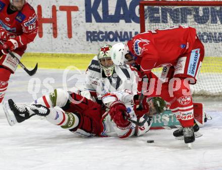 EBEL. Eishockey Bundesliga. KAC gegen	HCB Suedtirol Alperia. Nicholas Eric Petersen,  (KAC), Matteo Pietroniro, Leland Irving (Bozen). Klagenfurt, am 12.1.2021.
Foto: Kuess
www.qspictures.net

---
pressefotos, pressefotografie, kuess, qs, qspictures, sport, bild, bilder, bilddatenbank